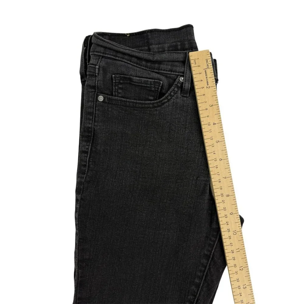 Levi’s 711 Skinny Jeans Women’s Black Wash – Size W27 L28 (US 4) - Picture 13 of 15